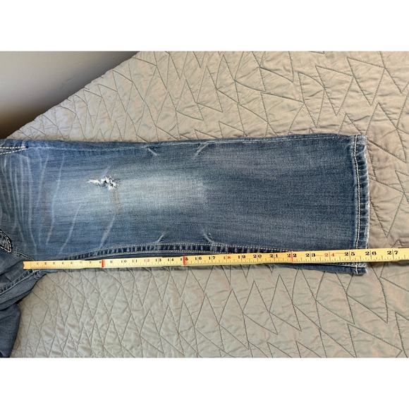 Miss Me Boyfriend Straight Leg Fit Faded and Distressed Jeans Size‎ 31 Large - Picture 9 of 9